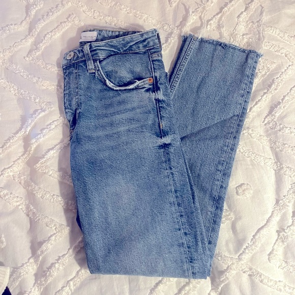 Zara Jeans - Picture 1 of 2